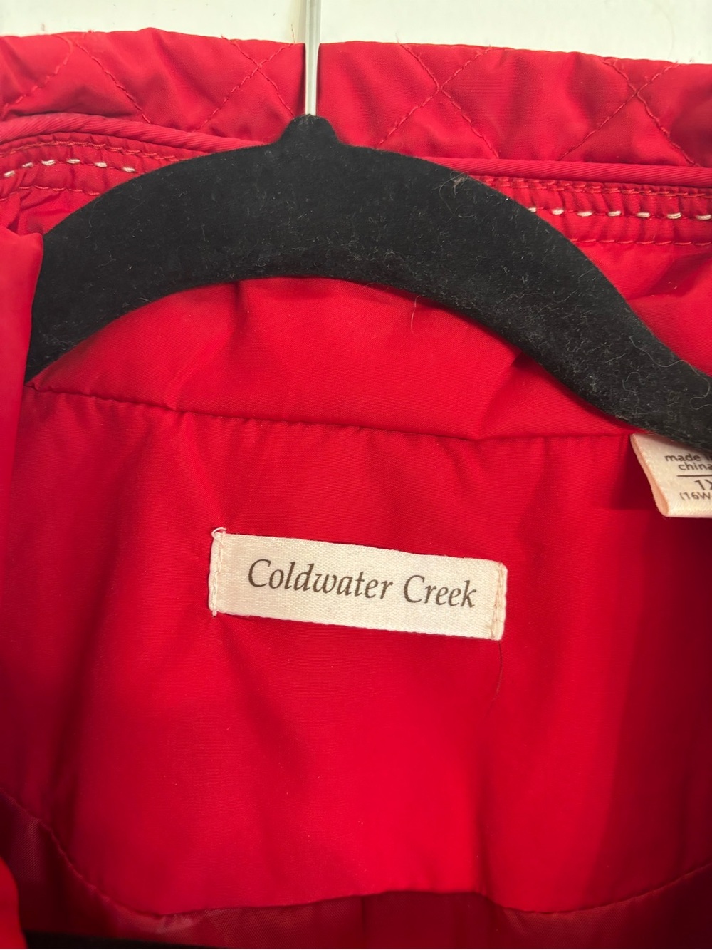 Coldwater Creek Women's Bright Red Quilted Zip Vest - Picture 2 of 7